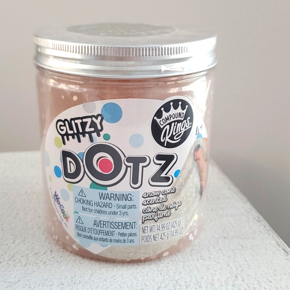 GLITZY DOTS